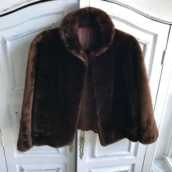 VINTAGE FAUX FUR JACKET  - Picture 1 of 8